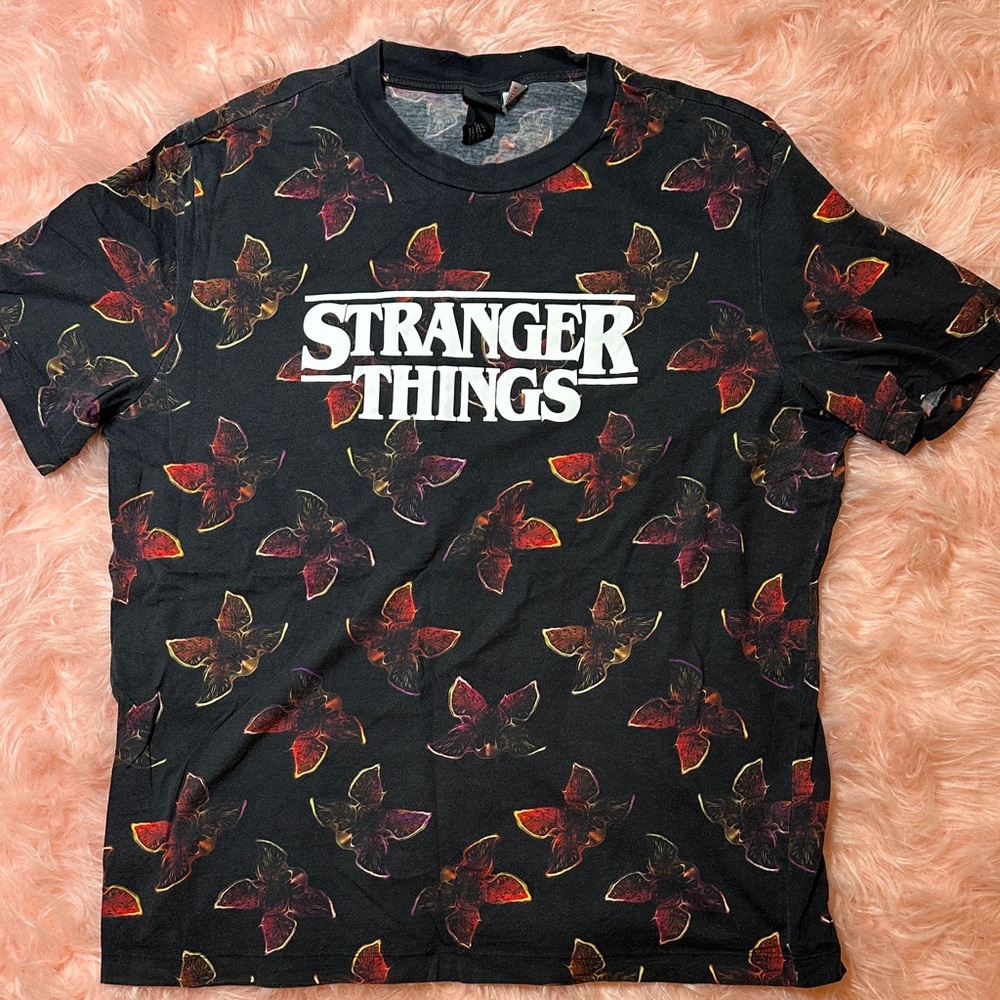 H&M Dark Graphic Tee